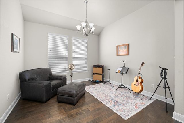 611 Founders RDG, Dripping Springs, TX 78620