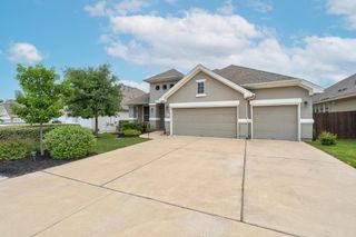 611 Founders RDG, Dripping Springs, TX 78620