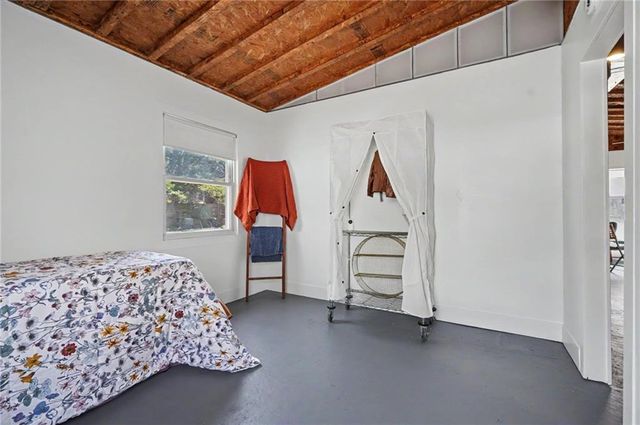 1516 Powers Street, Lawrence, KS 66044