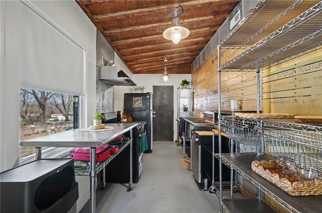 1516 Powers Street, Lawrence, KS 66044