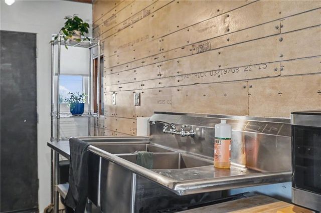 1516 Powers Street, Lawrence, KS 66044