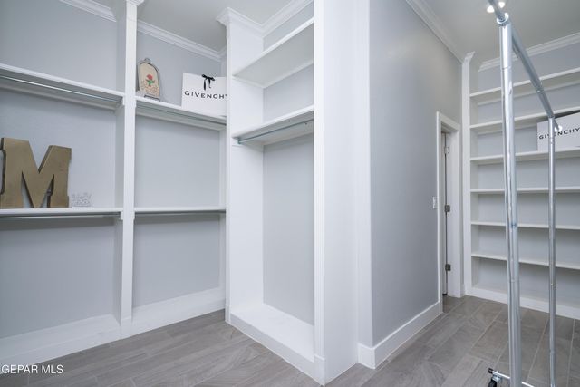 7380 MULE TEAM Drive, El Paso, TX 79911