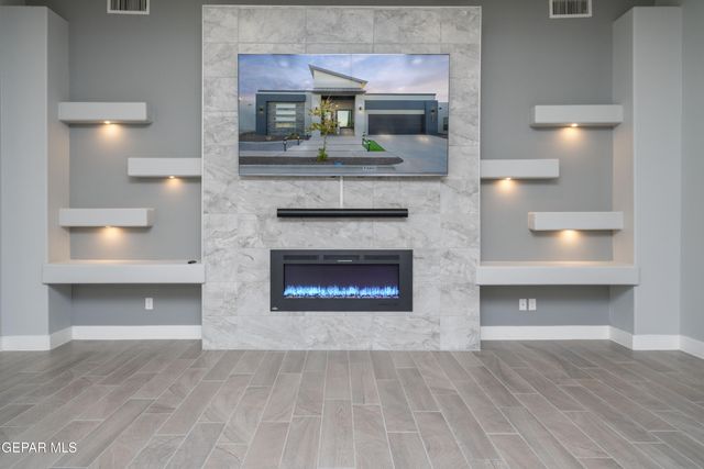 7380 MULE TEAM Drive, El Paso, TX 79911