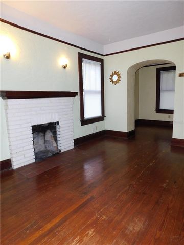 302 NW 14TH AVENUE, Gainesville, FL 32601