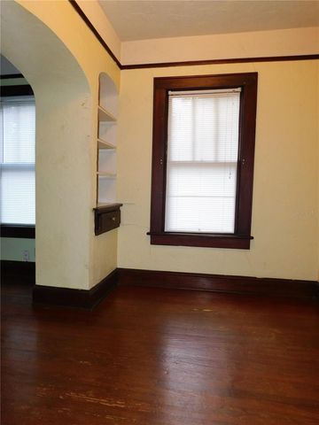 302 NW 14TH AVENUE, Gainesville, FL 32601