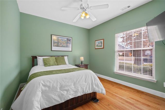 4413 Arlington Drive, Rogers, AR 72758