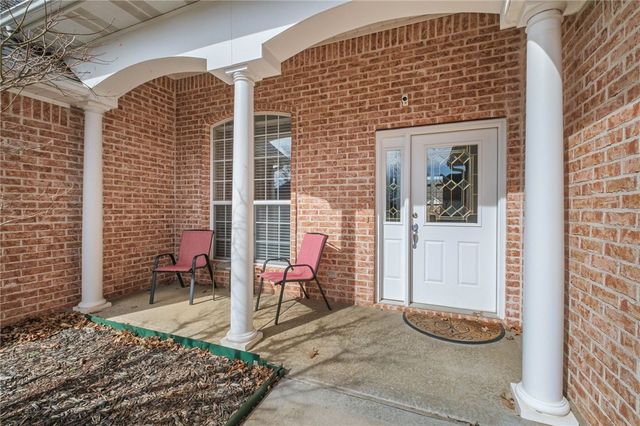 4413 Arlington Drive, Rogers, AR 72758