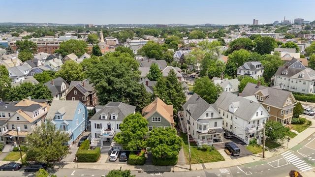 149 College Ave 1, Somerville, MA 02144