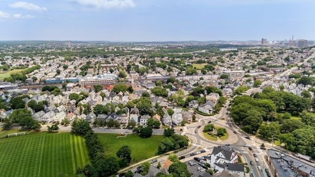 149 College Ave 1, Somerville, MA 02144