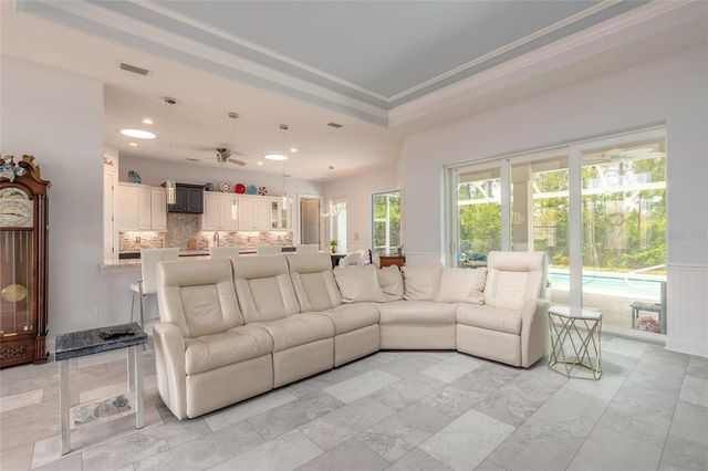 2816 E VENETIAN LAKE CIRCLE, New Smyrna Beach, FL 32168