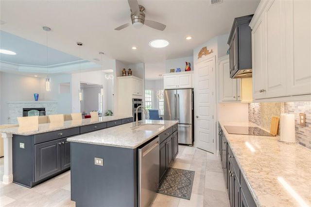 2816 E VENETIAN LAKE CIRCLE, New Smyrna Beach, FL 32168