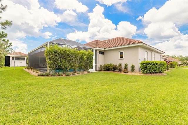 2816 E VENETIAN LAKE CIRCLE, New Smyrna Beach, FL 32168