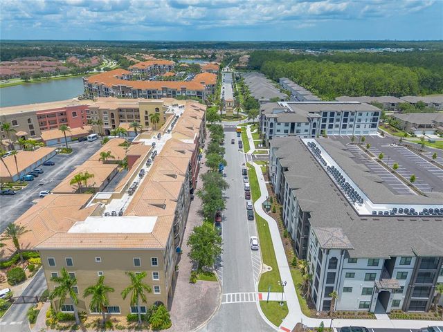 2816 E VENETIAN LAKE CIRCLE, New Smyrna Beach, FL 32168