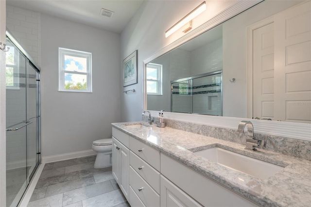 2816 E VENETIAN LAKE CIRCLE, New Smyrna Beach, FL 32168
