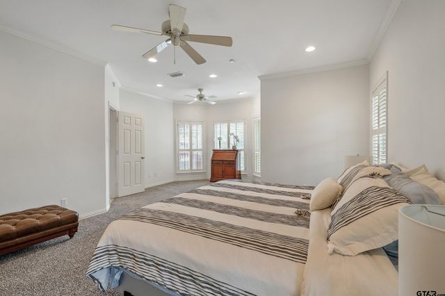 233 Lakeside Place, Mineola, TX 75773