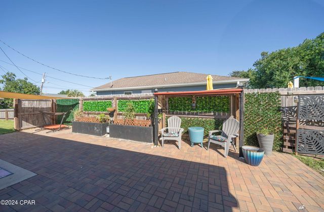 6328 Olokee Street, Panama City, FL 32404