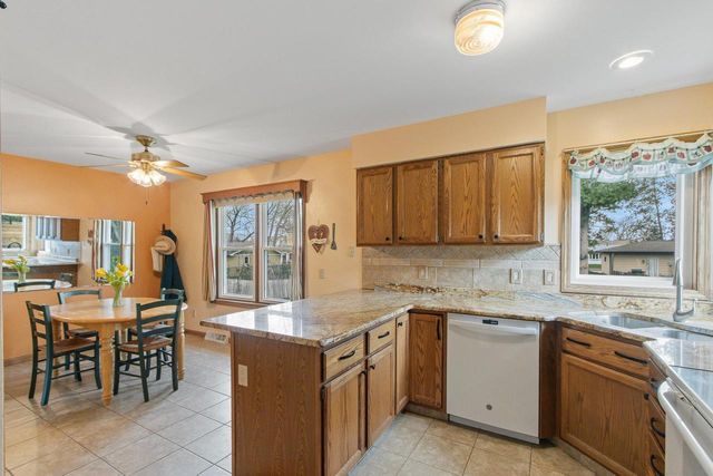 309 King Street, Stoughton, WI 53589