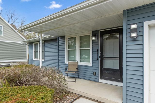 309 King Street, Stoughton, WI 53589