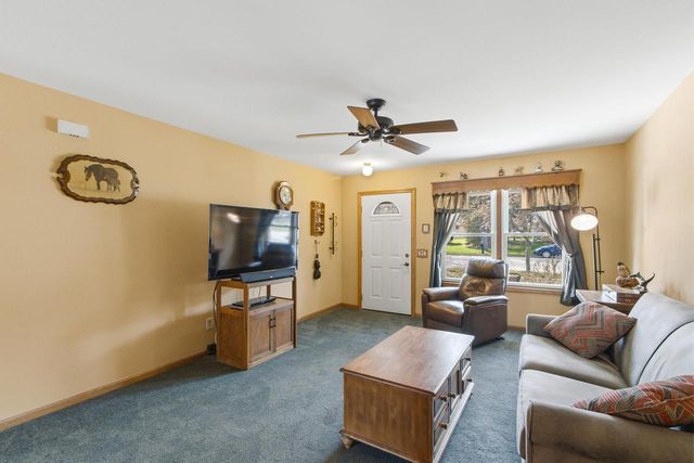 309 King Street, Stoughton, WI 53589