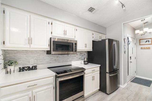 3 La Canada Circle, Hot Springs Village, AR 71909