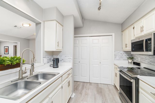 3 La Canada Circle, Hot Springs Village, AR 71909