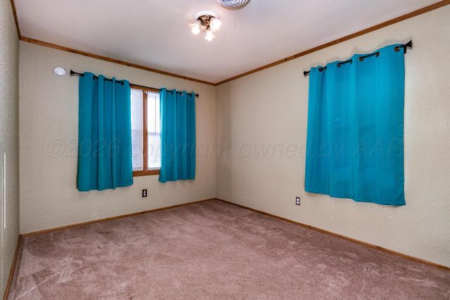 2702 S Highland Street, Amarillo, TX 79103