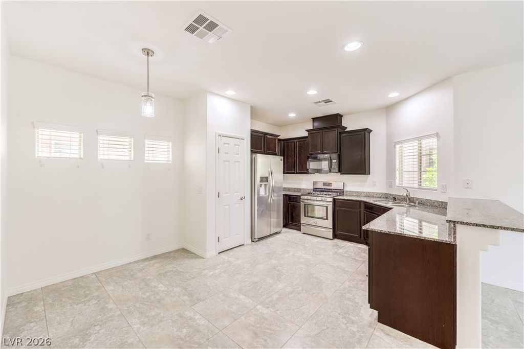 Image 11 of property listing at 9559 Vega Carpio Avenue, Las Vegas, NV 89178