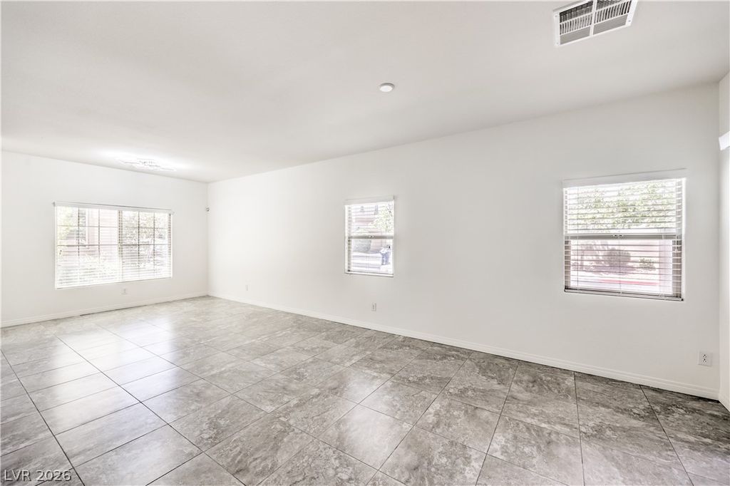 Image 13 of property listing at 9559 Vega Carpio Avenue, Las Vegas, NV 89178