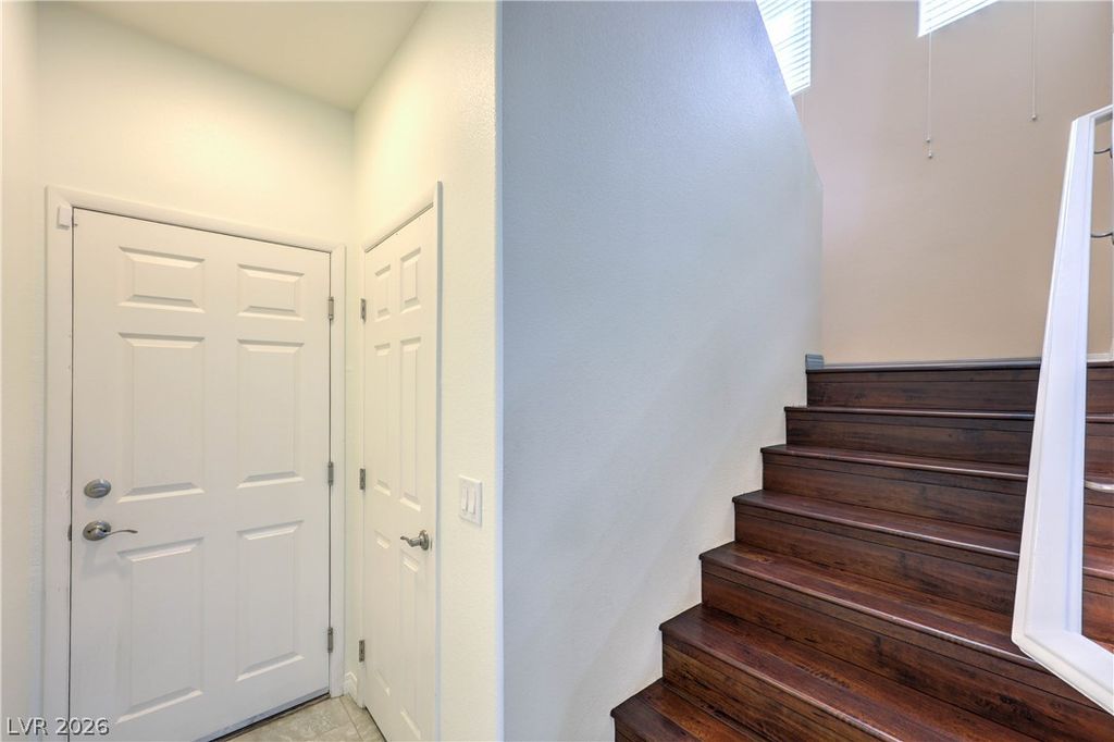 Image 15 of property listing at 9559 Vega Carpio Avenue, Las Vegas, NV 89178