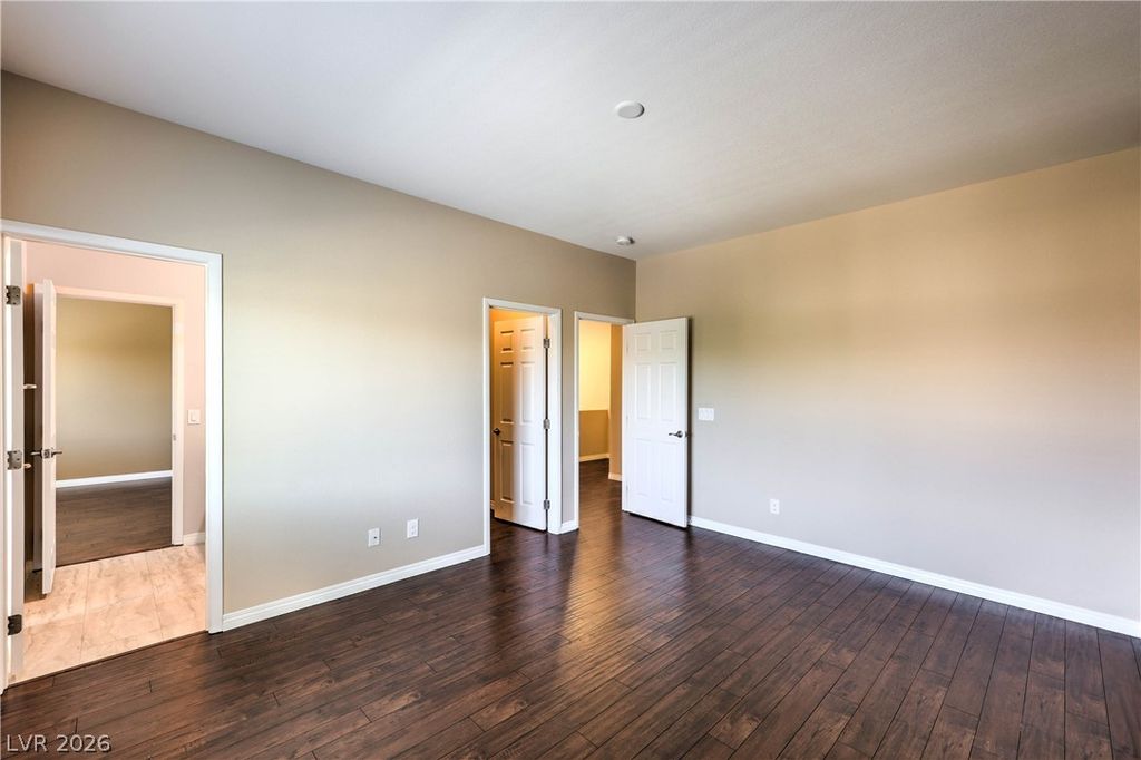 Image 25 of property listing at 9559 Vega Carpio Avenue, Las Vegas, NV 89178
