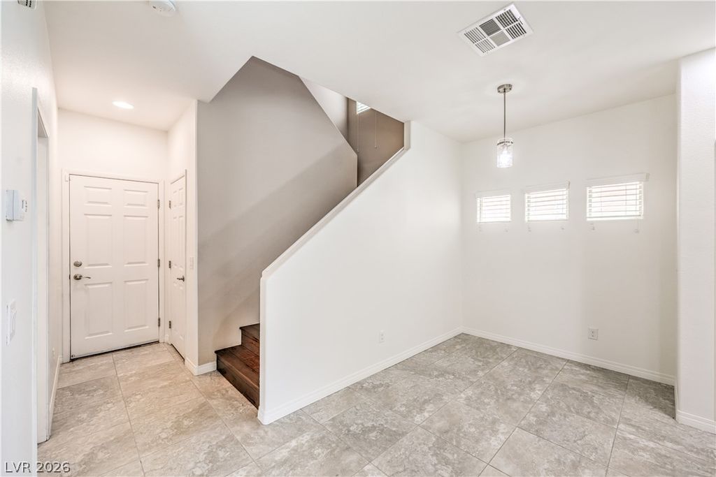 Image 31 of property listing at 9559 Vega Carpio Avenue, Las Vegas, NV 89178