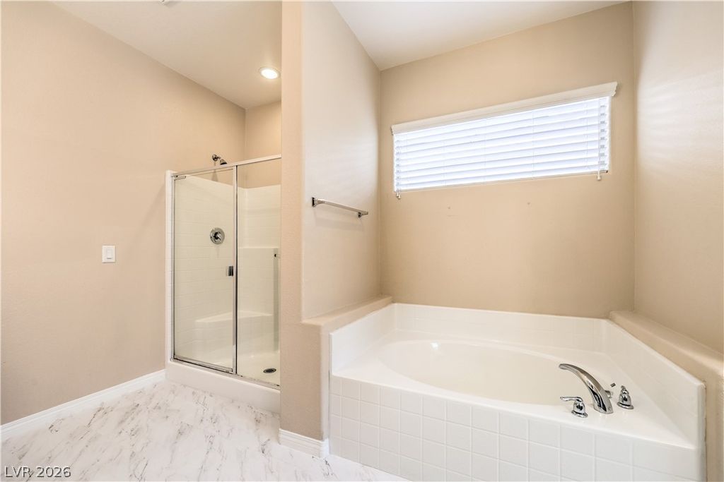Image 34 of property listing at 9559 Vega Carpio Avenue, Las Vegas, NV 89178