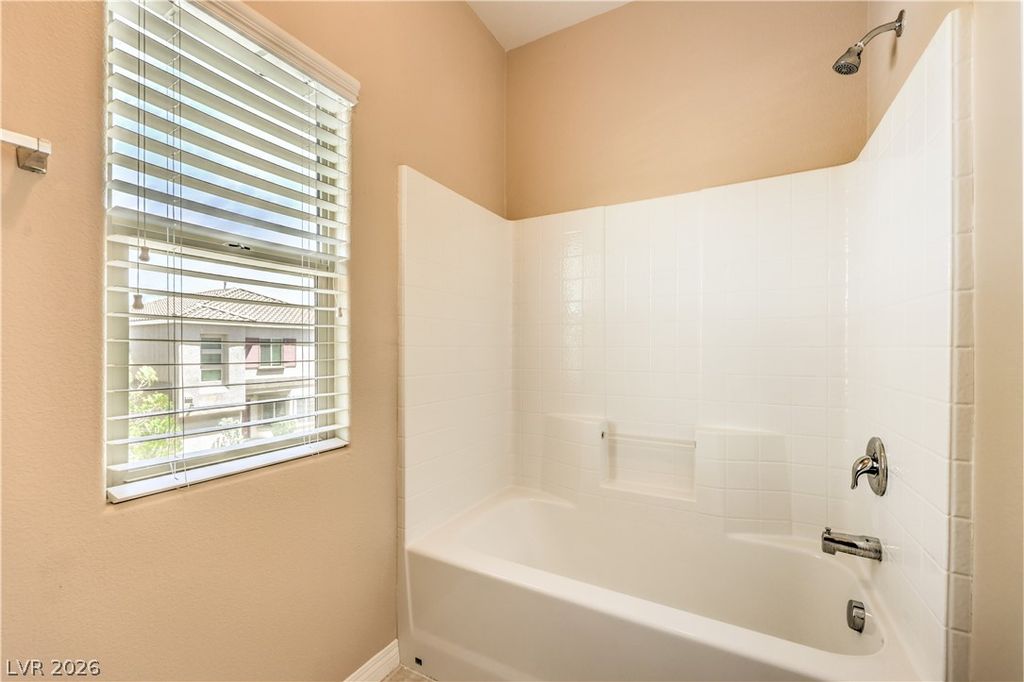 Image 37 of property listing at 9559 Vega Carpio Avenue, Las Vegas, NV 89178
