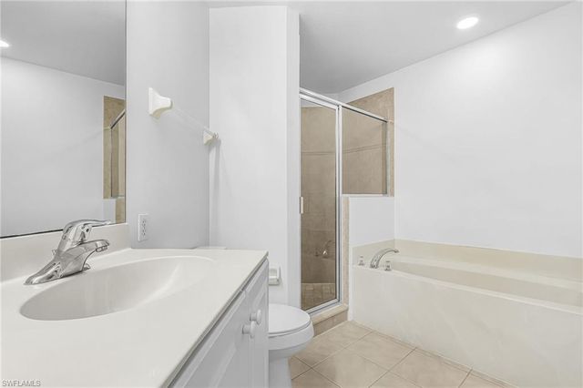 4209 Liron AVE 101, Fort Myers, FL 33916