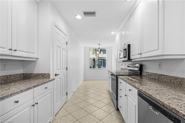 4209 Liron AVE 101, Fort Myers, FL 33916