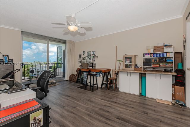3051 NE 48th St 406, Fort Lauderdale, FL 33308