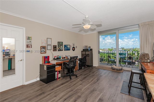 3051 NE 48th St 406, Fort Lauderdale, FL 33308