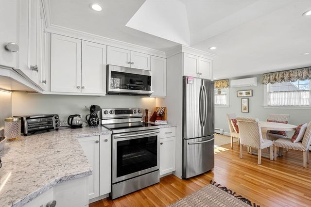 9 Brimblecomb, Marblehead, MA 01945
