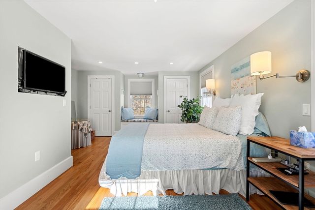 9 Brimblecomb, Marblehead, MA 01945