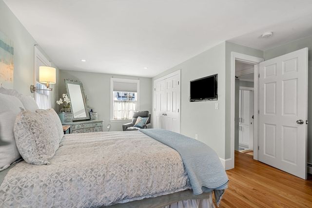 9 Brimblecomb, Marblehead, MA 01945