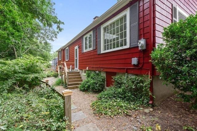 9 Brimblecomb, Marblehead, MA 01945