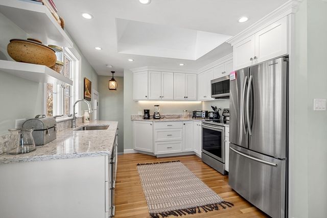 9 Brimblecomb, Marblehead, MA 01945
