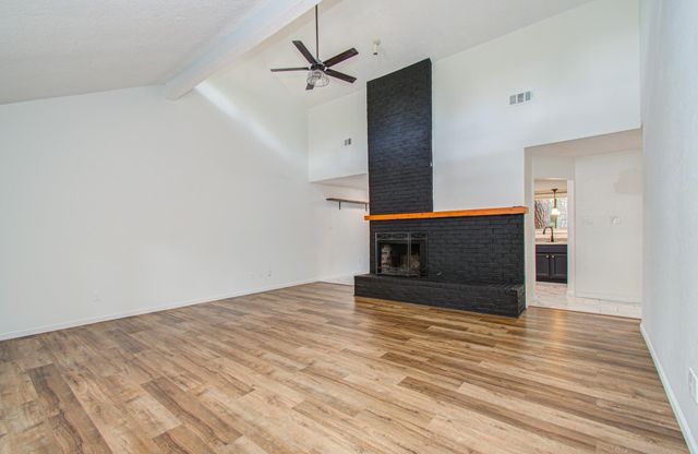 19 Tremont Woods Court, The Woodlands, TX 77381