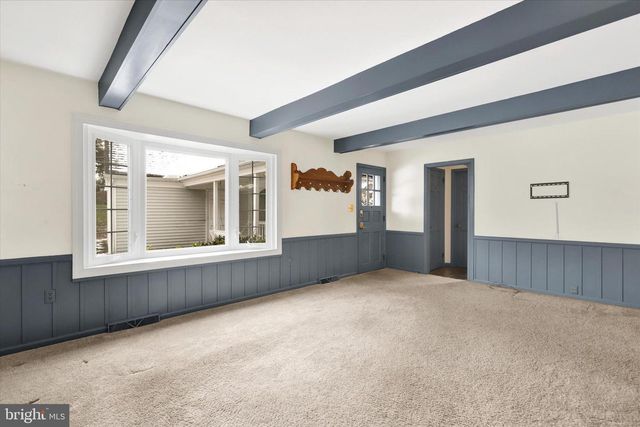 445 SAINT JOHNS DR, Camp Hill, PA 17011