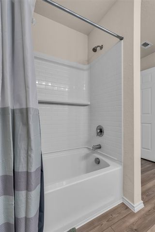 4748 Greenham Lane, Fort Worth, TX 76036