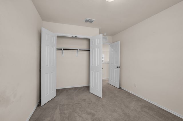 4748 Greenham Lane, Fort Worth, TX 76036