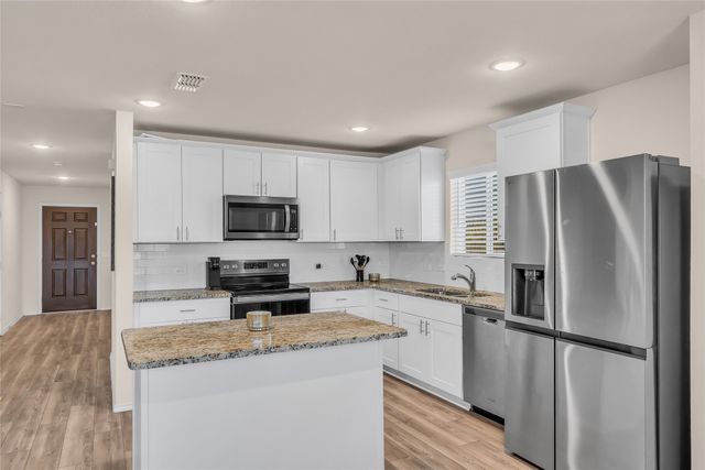 4748 Greenham Lane, Fort Worth, TX 76036