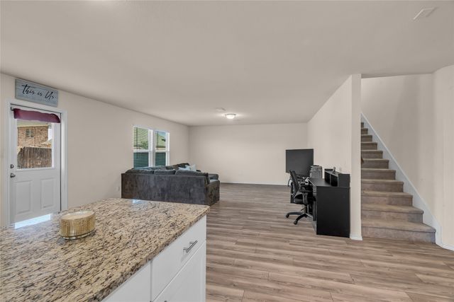 4748 Greenham Lane, Fort Worth, TX 76036