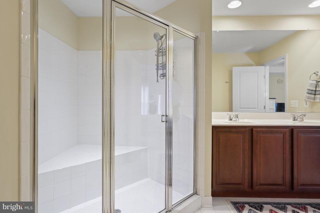 12041 LAKE DORIAN DR, Bristow, VA 20136