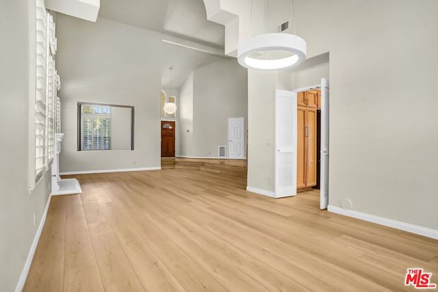 2605 Country Lane, Westlake Village, CA 91361